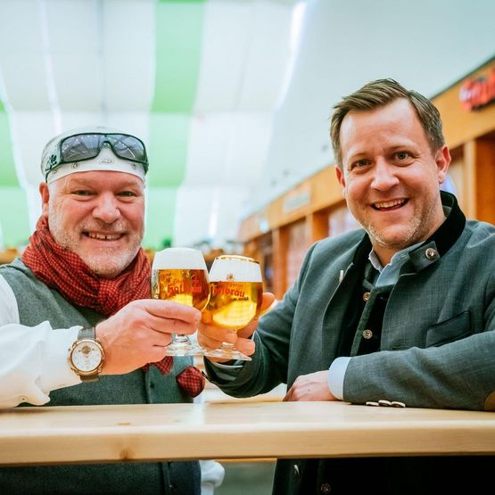 Beim Benz - The Hofbräu Tent